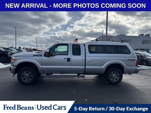 Used 2013 Ford F250 XLT w/ Chrome Pkg image 4
