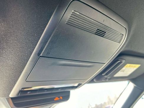 Used 2025 MAZDA MAZDA3 s Sport image 35