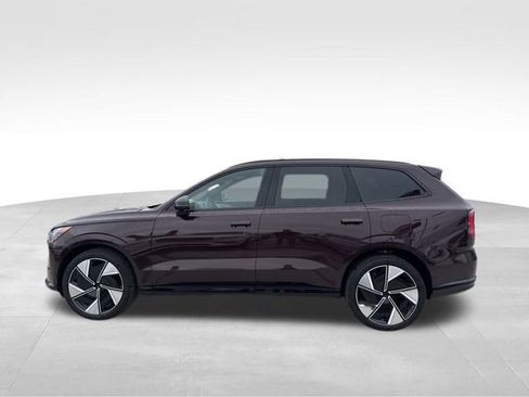 New 2025 Volvo EX90 Ultra image 3