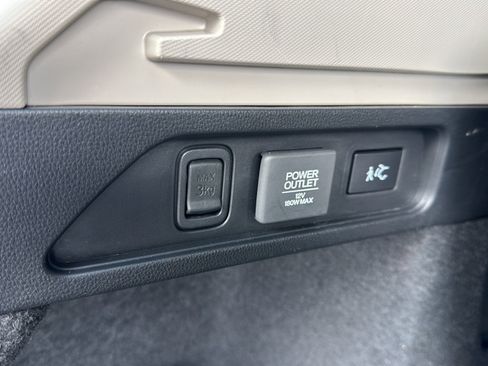 Used 2025 Acura MDX w/ Technology Package AWD/4WD image 28