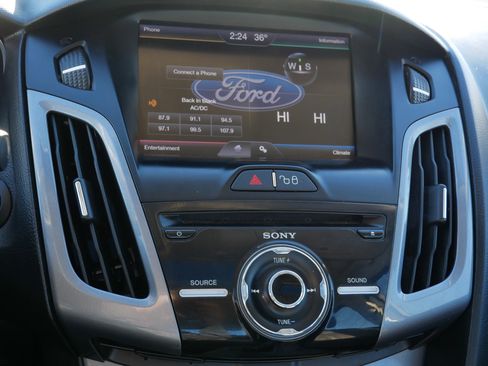 Used 2013 Ford Focus Titanium image 22