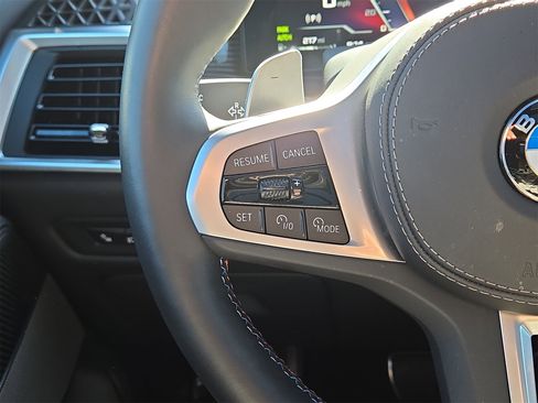 Used 2026 BMW X5 M60i image 21