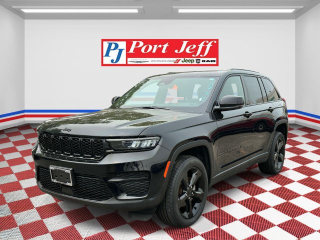 Certified 2023 Jeep Grand Cherokee Altitude AWD/4WD image 1