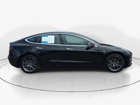 Used 2019 Tesla Model 3 AWD/4WD image 5