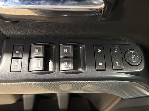 Used 2019 Chevrolet Silverado 1500 LT w/ All Star Edition AWD/4WD image 16