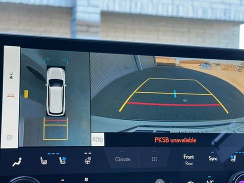 New 2026 Lexus TX 500h AWD image 17
