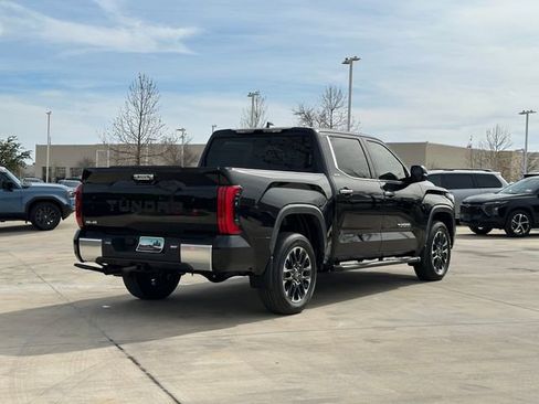 Used 2026 Toyota Tundra Limited w/ Power Package image 5