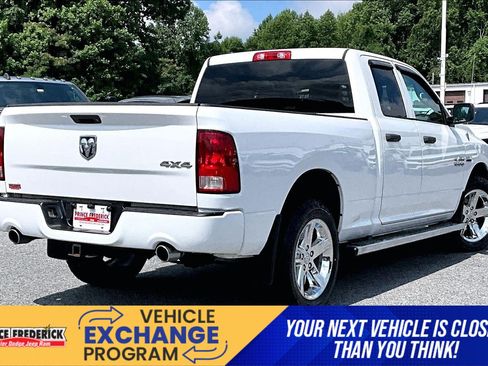 Used 2014 RAM 1500 Express AWD/4WD image 10
