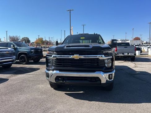 New 2026 Chevrolet Silverado 2500 LT w/ All Star Edition image 8