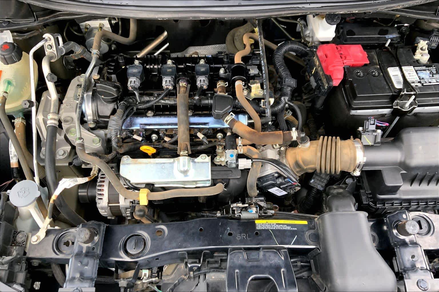 Used 2021 Nissan Versa S FWD image 32