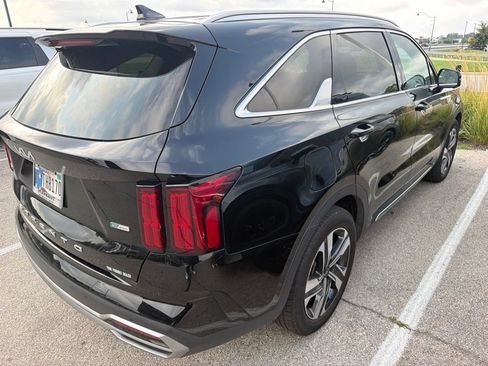 Used 2022 Kia Sorento SX Prestige AWD/4WD image 3