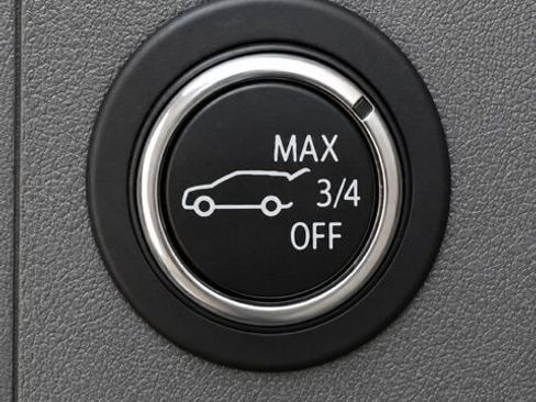 Used 2021 Cadillac XT5 Premium Luxury AWD/4WD image 14