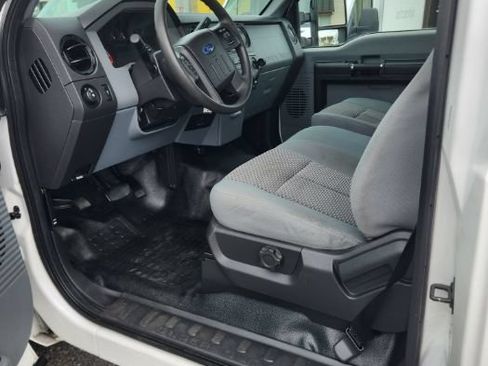 Used 2016 Ford F250 XL w/ Power Equipment Group RWD image 14