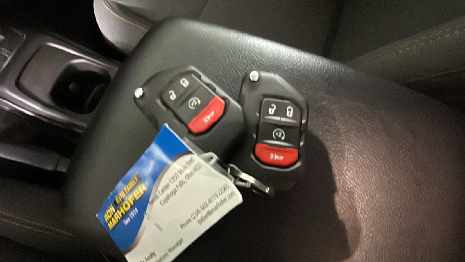 Used 2024 Jeep Wrangler Unlimited w/ Convenience Group AWD/4WD image 24