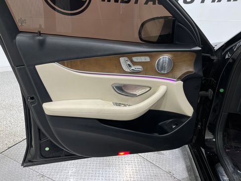 Used 2018 Mercedes-Benz E 300 image 15