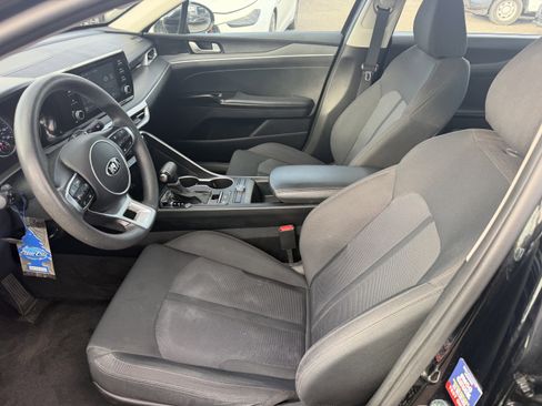 Used 2021 Kia K5 LXS FWD image 9