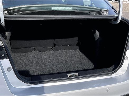 Used 2023 Nissan Versa S w/ S Plus Package image 29