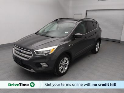 Used 2018 Ford Escape SE w/ SE Sync 3 Package