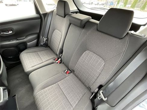 Used 2023 Honda HR-V LX image 19