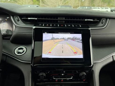 Certified 2024 Jeep Grand Cherokee Laredo X w/ Luxury Tech Group I image 20