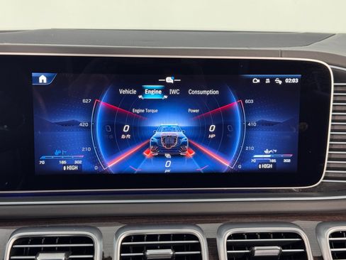 Used 2024 Mercedes-Benz GLS 63 AMG 4MATIC image 34