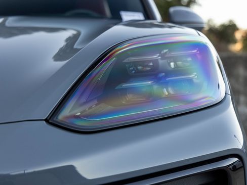 Certified 2025 Porsche Cayenne S image 16