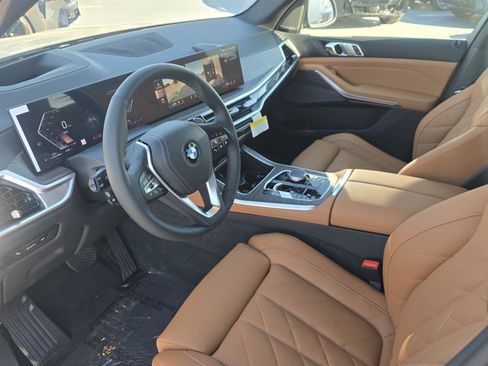 New 2026 BMW X5 xDrive40i w/ Premium Package image 12