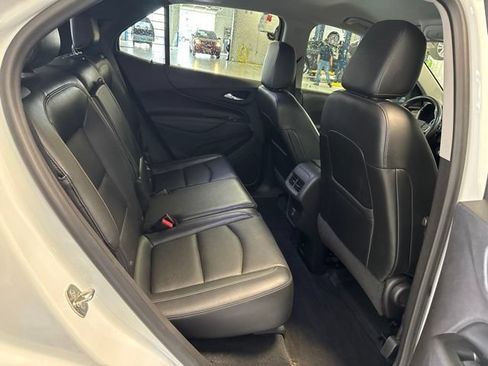 Used 2019 Chevrolet Equinox Premier w/ LPO, Cargo Package FWD image 17