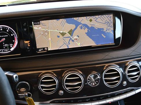 Used 2015 Mercedes-Benz S 63 AMG 4MATIC Sedan image 14