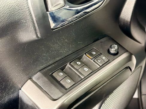 Used 2021 Toyota Tacoma TRD Sport AWD/4WD image 18