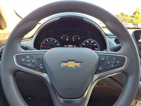 Used 2025 Chevrolet Malibu LT image 20