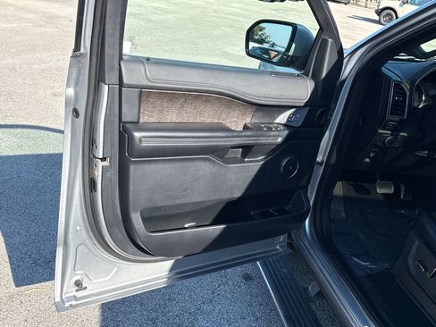 Certified 2020 Ford Expedition Max Limited w/ Equipment Group 301A image 14