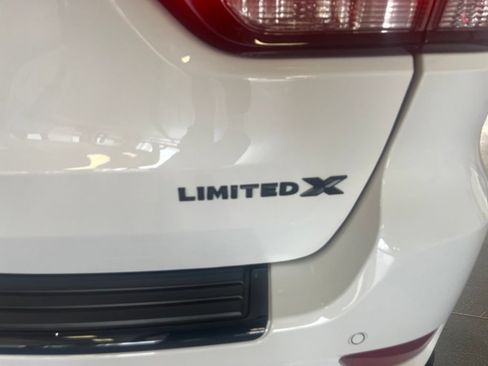 Used 2021 Jeep Grand Cherokee Limited X AWD/4WD image 8