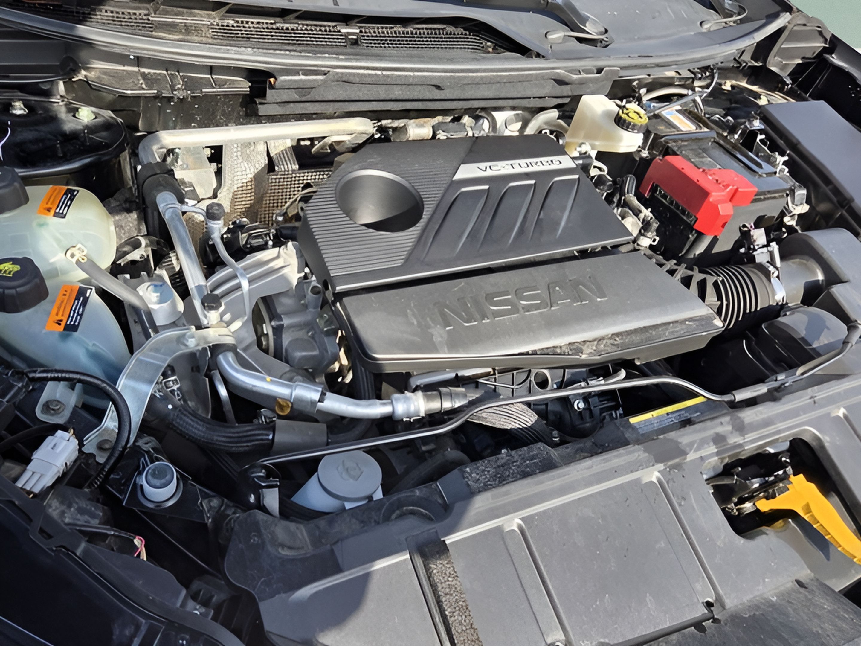 Used 2025 Nissan Rogue SV AWD/4WD image 17