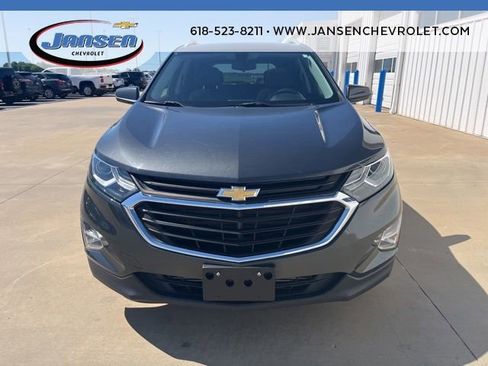 Used 2019 Chevrolet Equinox LT FWD image 2