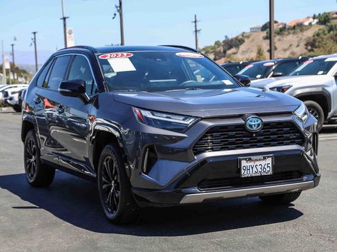 Certified 2023 Toyota RAV4 XSE AWD/4WD image 3