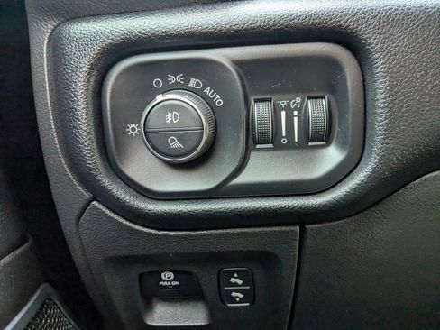 Used 2022 RAM 1500 Laramie w/ Sport Appearance Package AWD/4WD image 20