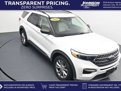 Certified 2021 Ford Explorer XLT w/ Equipment Group 202A