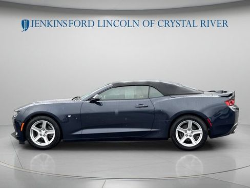 Used 2016 Chevrolet Camaro LT RWD image 9