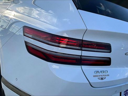 Used 2023 Genesis GV80 2.5T w/ Advanced Package AWD/4WD image 25