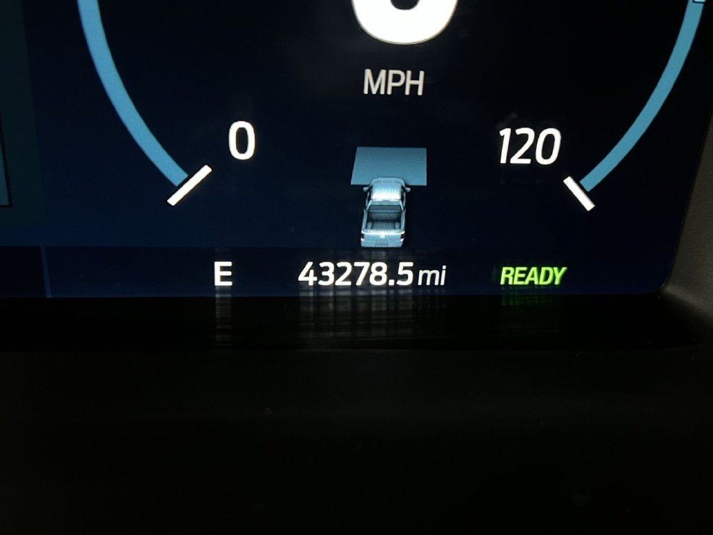 Used 2023 Ford F150 Platinum w/ Equipment Group 701A High AWD/4WD image 17