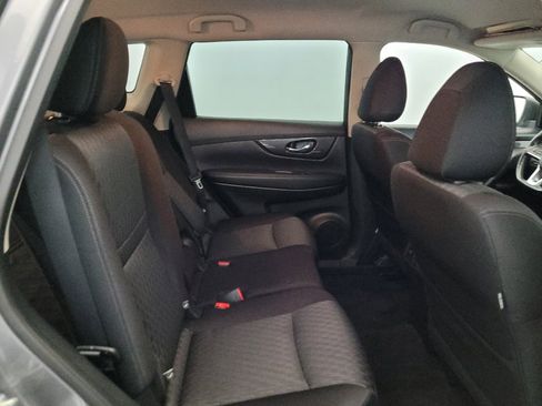 Used 2019 Nissan Rogue SV AWD/4WD image 19