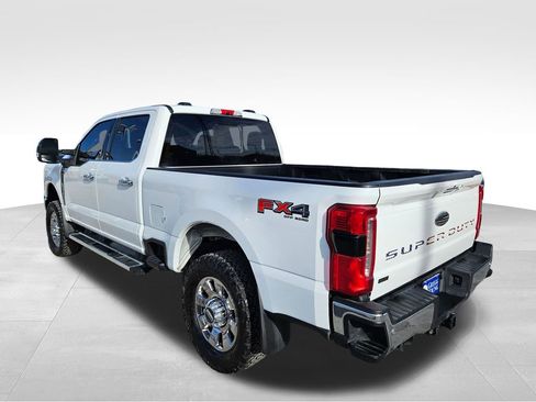 Used 2024 Ford F250 Lariat w/ Chrome Package image 10