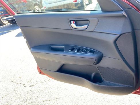 Used 2020 Kia Optima SE FWD image 22