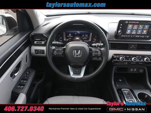 Used 2025 Honda Pilot Elite image 39