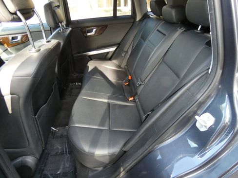 Used 2015 Mercedes-Benz GLK 350 2WD image 48