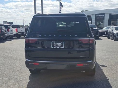 Used 2022 Jeep Wagoneer Series I image 6