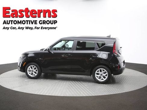 Used 2025 Kia Soul LX w/ LX Technology Package FWD image 59