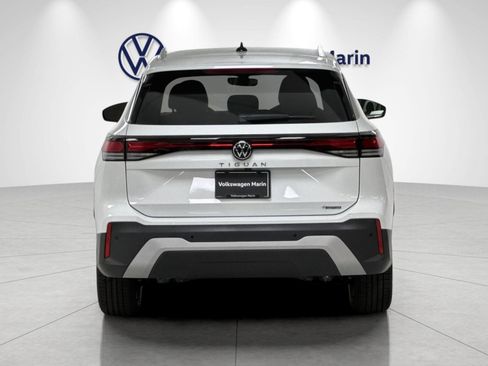 New 2026 Volkswagen Tiguan S AWD/4WD image 4