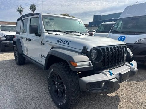 Used 2023 Jeep Wrangler Unlimited AWD/4WD image 3